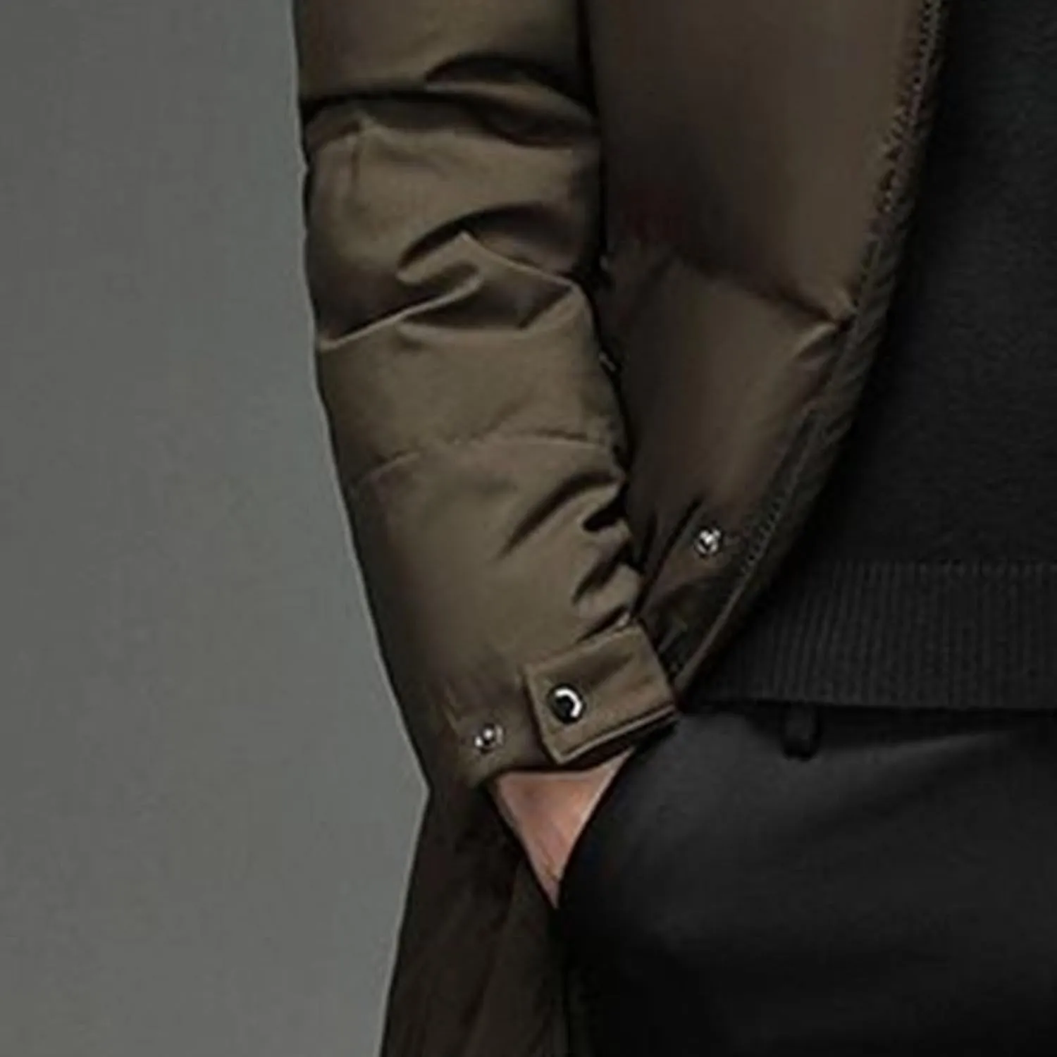 Men's Long Winter Warm Down Coats Padded Hood Puffy Quilted Jacket Insulated Heavyweight Hooded Coat