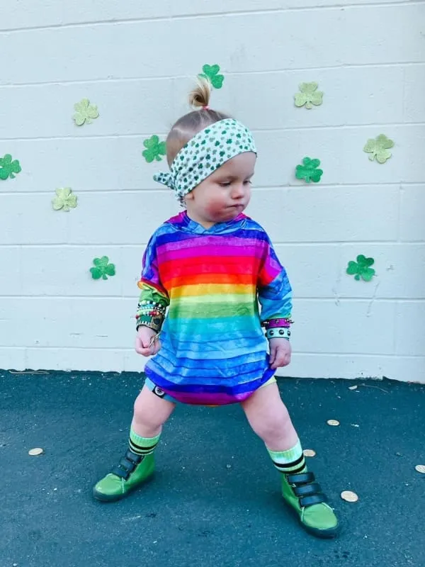 Stylish Bandanna-Style Headband with Shamrock Design for Boys