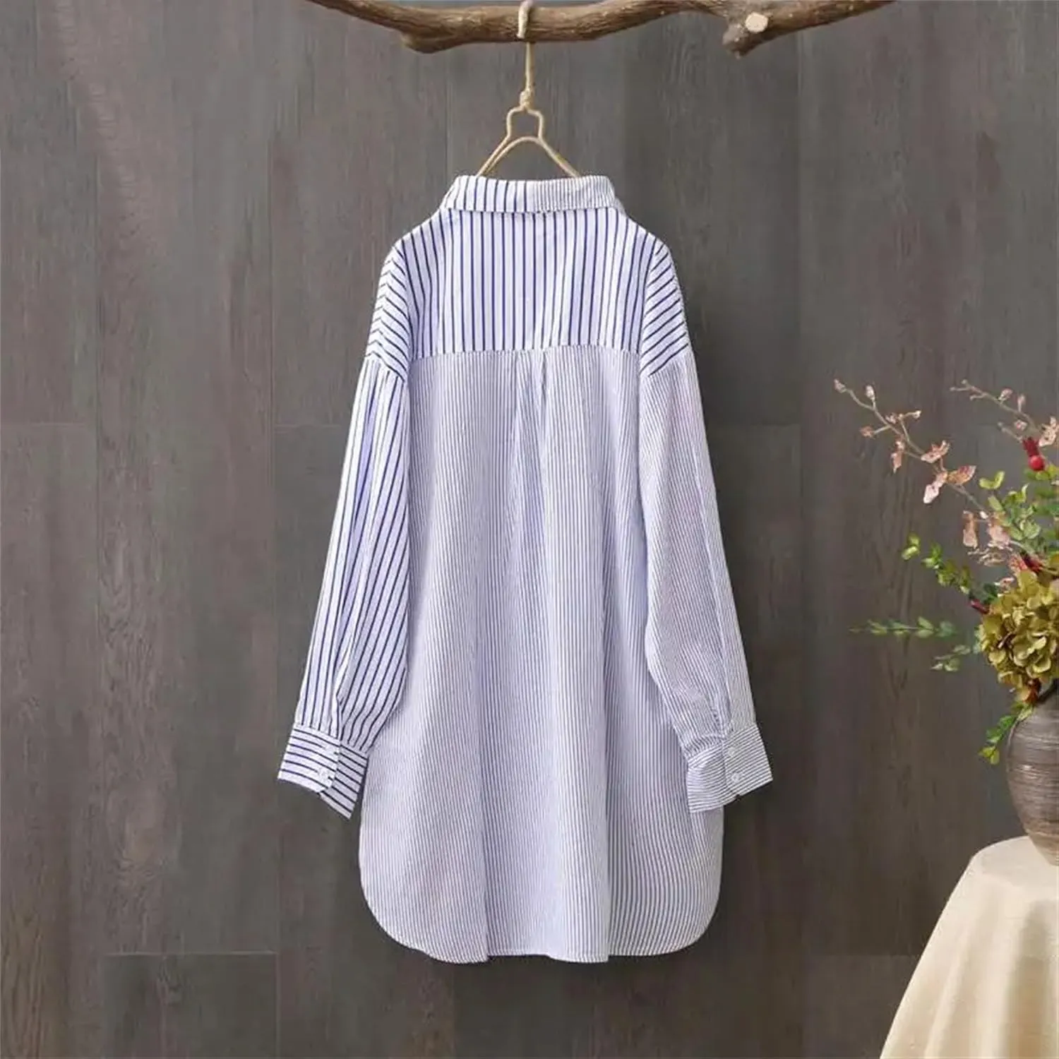 Women's Relaxed Fit Button Down Shirt Plus Size Asymmetrical Oversized Boyfriend Shirts with Pockets High-Low Hem Blouse